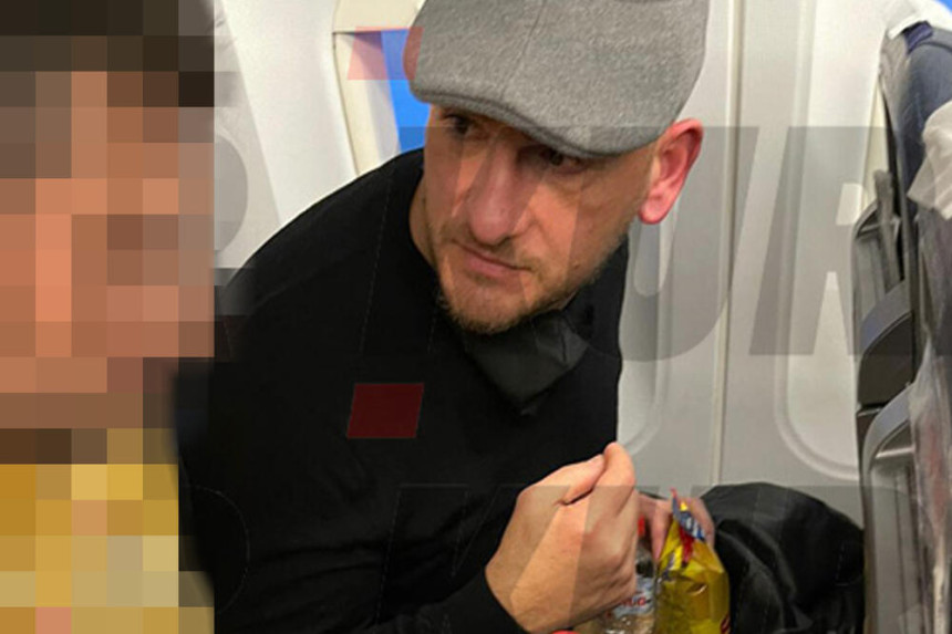 Након 10 година у Србију стигао Лука Бојовић