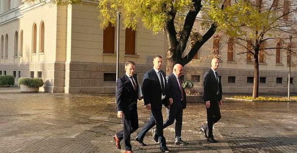DNS opredijeljen da uz SNSD radi za dobro građana