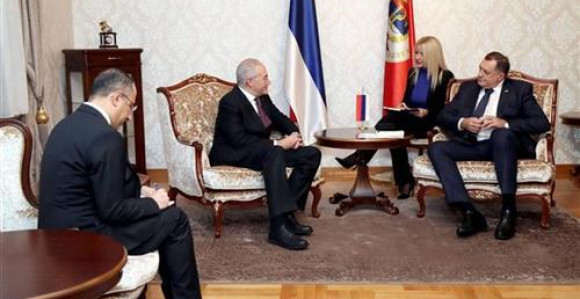 Dodik sa Girginom o izgradnji auto-puta Beograd - Sarajevo