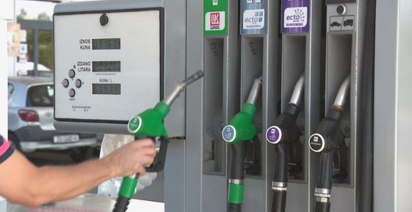 Novi udar: Slijedi eksplozivan rast cijene goriva
