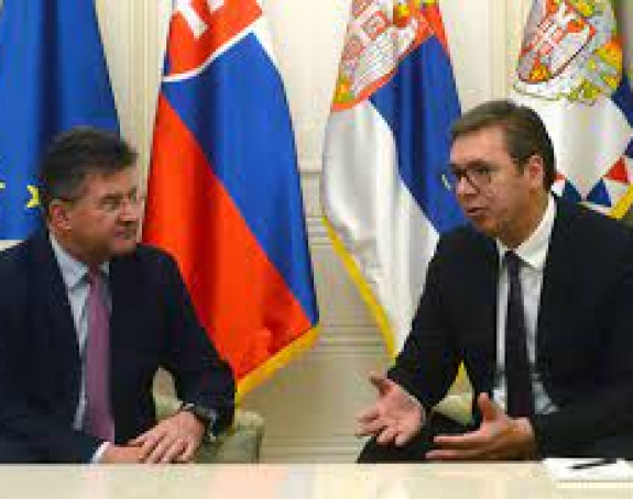 Vučić donosi odluku nakon susreta sa Lajčakom