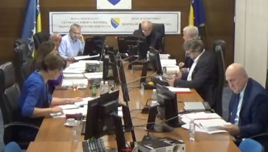 Спорни листић ПДП-у, пети делегат биће одређен жријебом