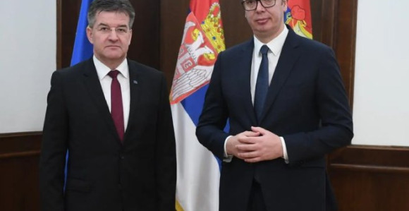 Vučić Lajčaku: Neophodna je primena dogovora o ZSO