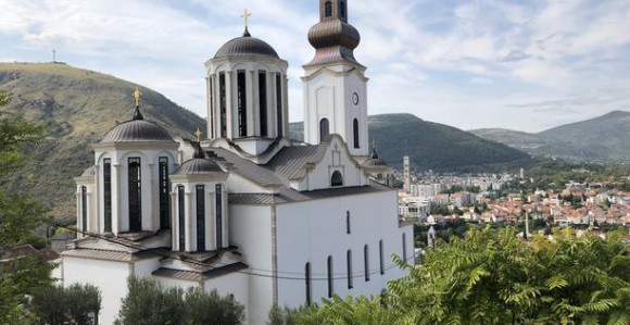 Devastirana Saborna crkva u Mostaru