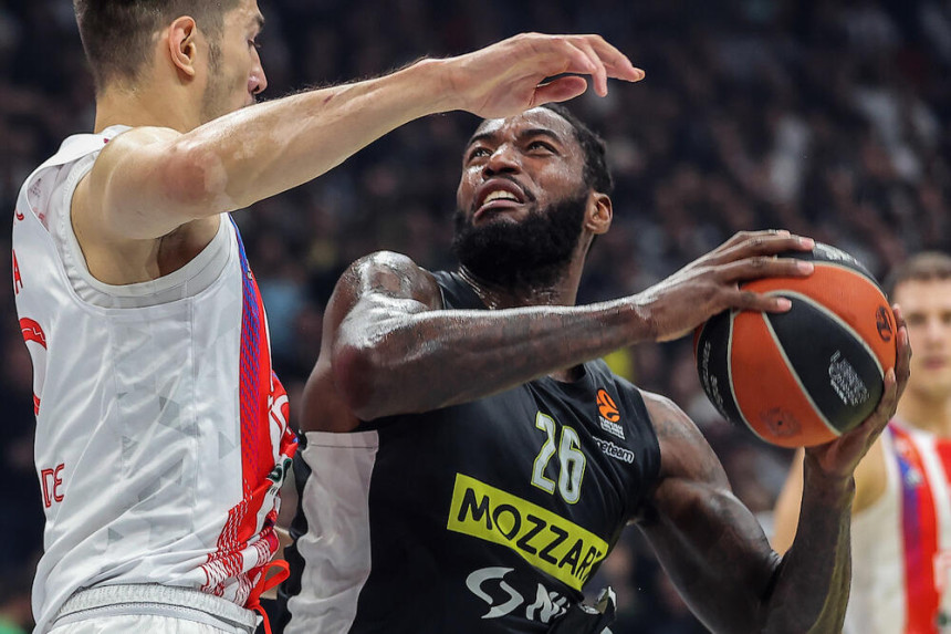 Zvezda nakon velike drame na terenu dobila Partizan