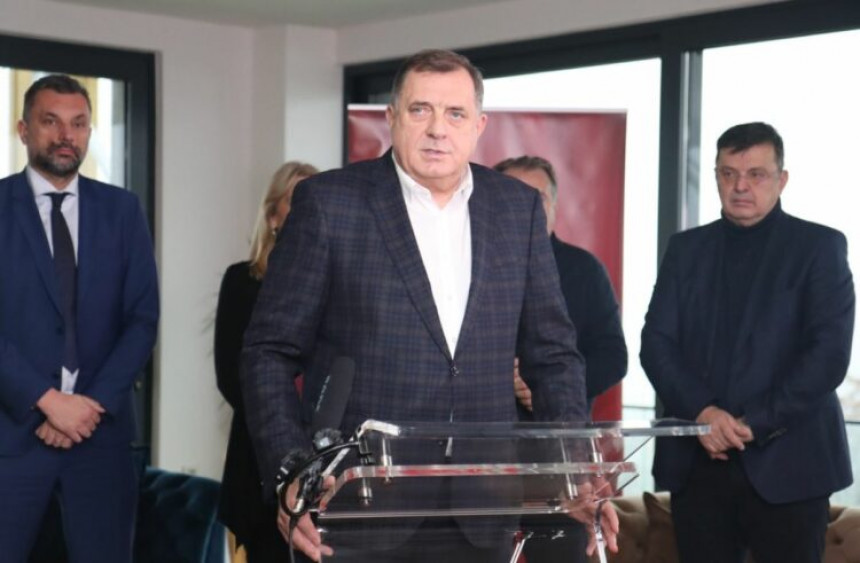 Dodik: SNSD, "osmorka" i HDZ će formirati vlast na nivou BiH