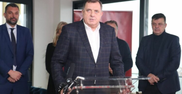 Dodik: SNSD, "osmorka" i HDZ će formirati vlast na nivou BiH