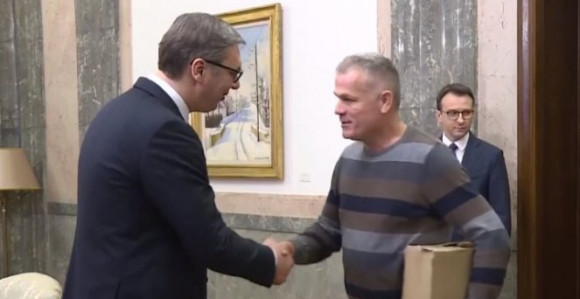 Вучић примио Срђана Петровића из Велике Хоче