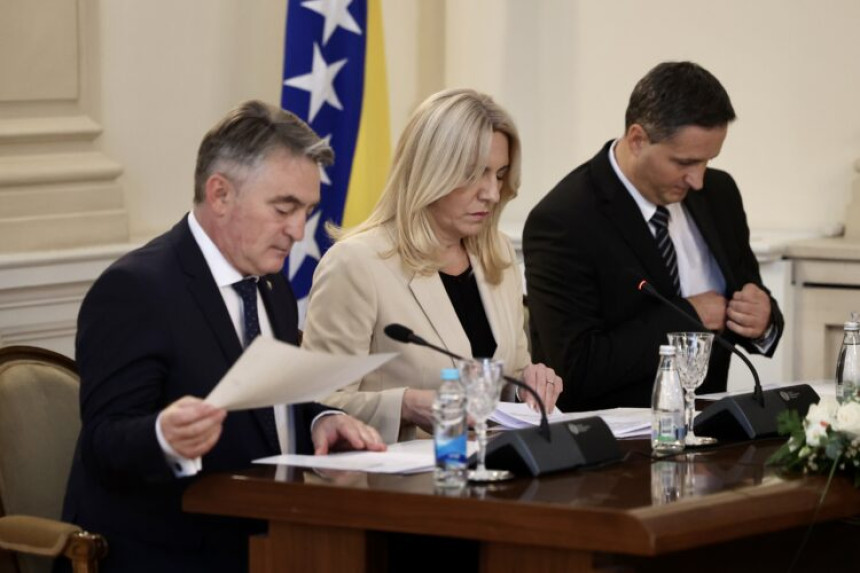 Novoizabranim funkcionerima uskoro veće plate?