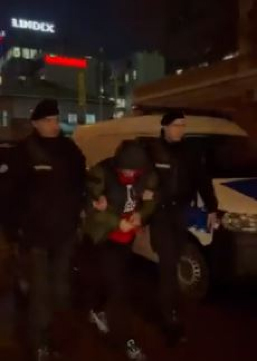 Ухапшени тројац из Фоче предат сарајевској полицији