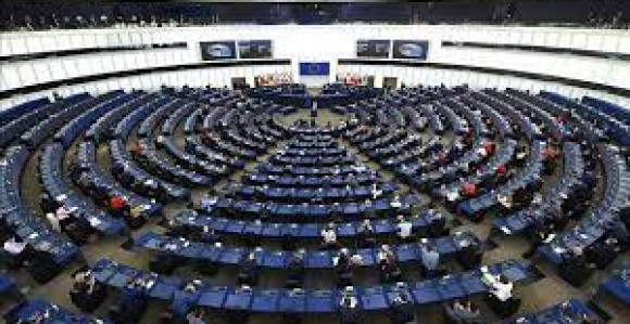 EP smijenio Evu Kaili zbog optužbi za korupciju