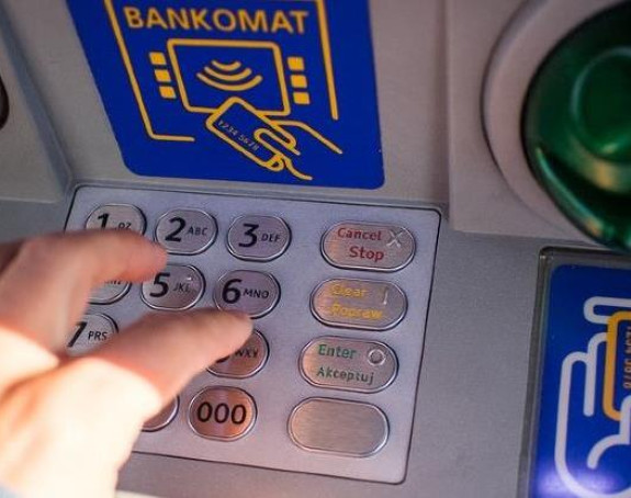 Manje sredine sve više ostaju bez banaka