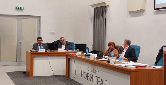 Burno skupštinsko zasjedanje u Novom Gradu (VIDEO)