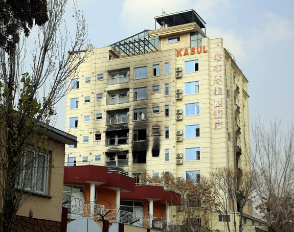 Кина осудила напад на хотел у Кабулу, тражи заштиту Кинеза