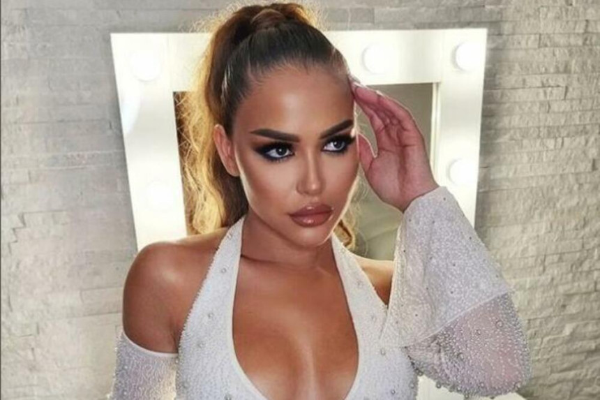 Mladenovićka se zaljubila u fudbalera a nije Vlahović!