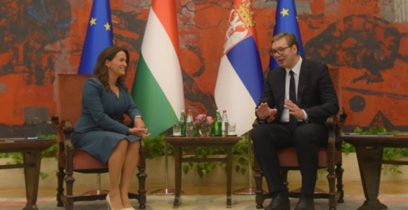 Vučić se sastao sa predsjednicom Katalin Novak