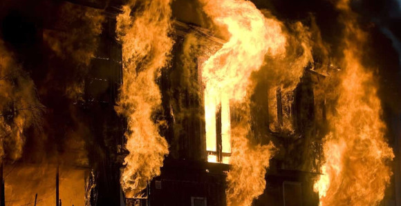 Desetoro mrtvih, među njima petoro djece kod Liona