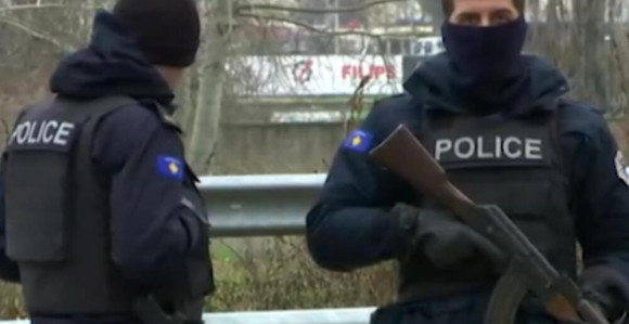 Uhapšen još jedan bivši policajac u K. Mitrovici