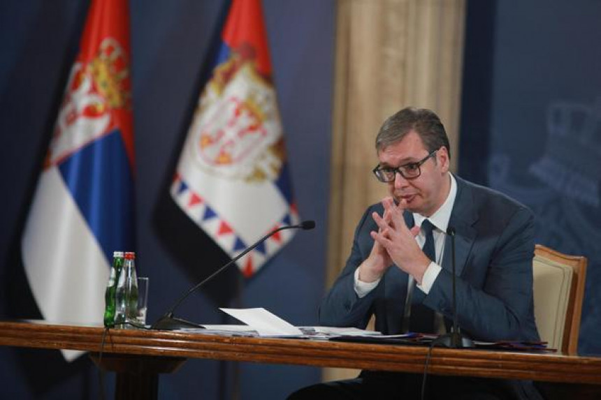 Predsjednik Vučić: Nećemo nikome dati Srbiju na tacni