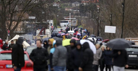 KiM: Osmi dan na barikadama, strah od odluke suda