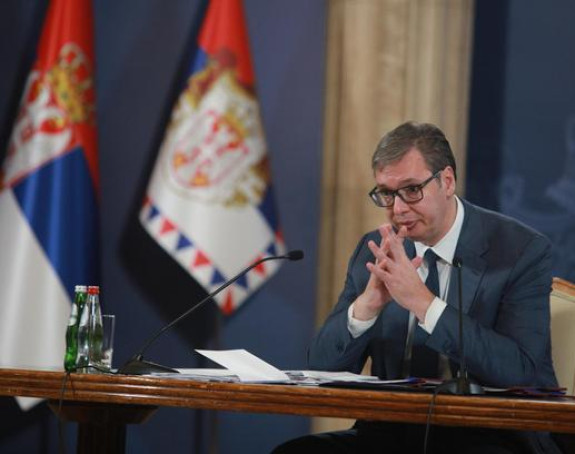 Predsjednik Vučić: Nećemo nikome dati Srbiju na tacni