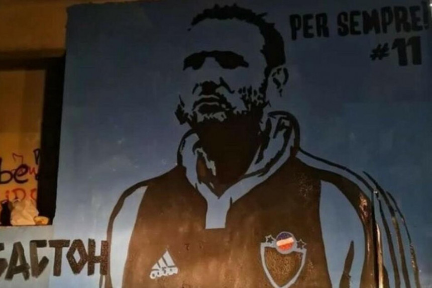 Siniša Mihajlović dobio mural u Crnoj Gori