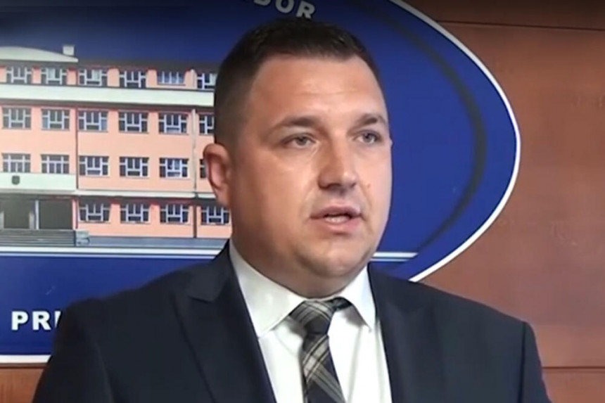Тегелтија прихватио оставку: Ухапшени Лучић није министар