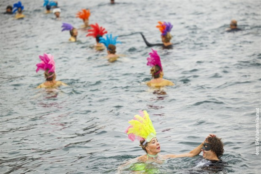 Vodimo vas na Božićni kup u Ženevi: Kupanje u Ženevskom jezeru!