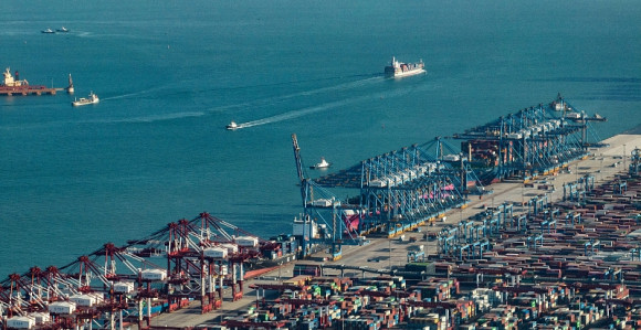 Кинеска економија ће оживети и подстаћи глобалну економију 2023.