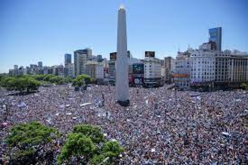 Око четири милиона људи у центру Буенос Ајреса