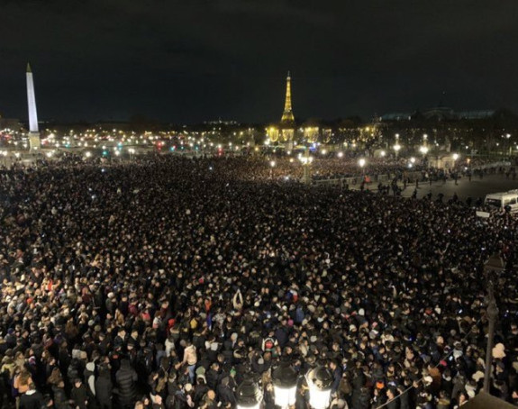 Fudbaleri odbili doček, pa izašli pred 50.000 ljudi