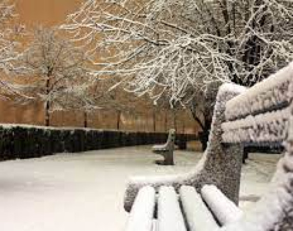 Наредних дана сунчано, за Нову годину снијег