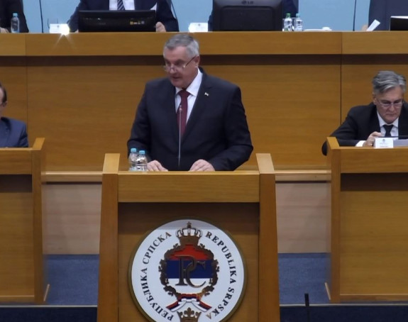 Posebna sjednica NSRS: Višković završio ekspoze, predložena imena ministara