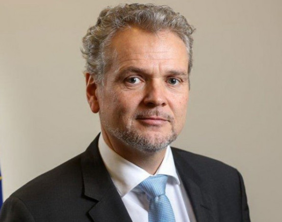 Produžen mandat Satleru: Ostaje na čelu Delegacije EU