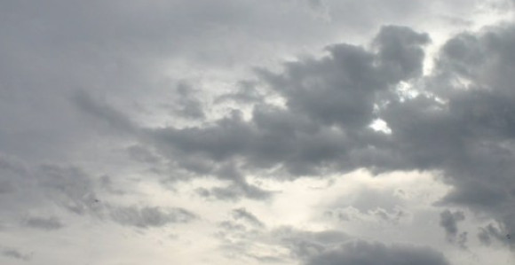 Danas se očekuje pretežno oblačno sa slabom kišom