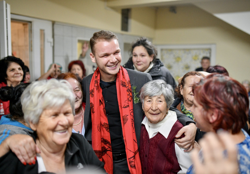 Град подржао празнични оброк, Станивуковић се дружио са корисницима јавне кухиње