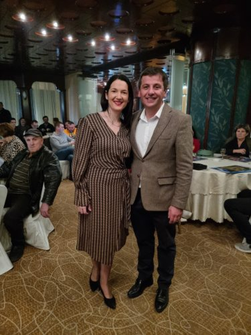 Jelena Trivić poručila: Idemo dalje u iskrenu borbu protiv režima