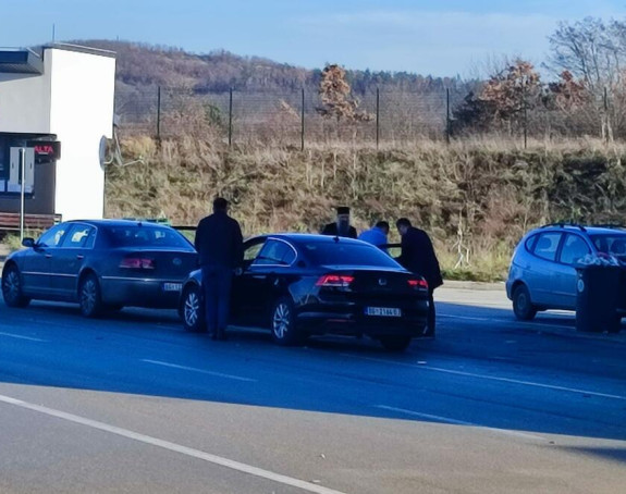 Patrijarhu Porfiriju zabranili da uđe na Kosovo i Metohiju