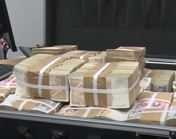 Brz rast kamata, budite oprezni pri podizanju kredita