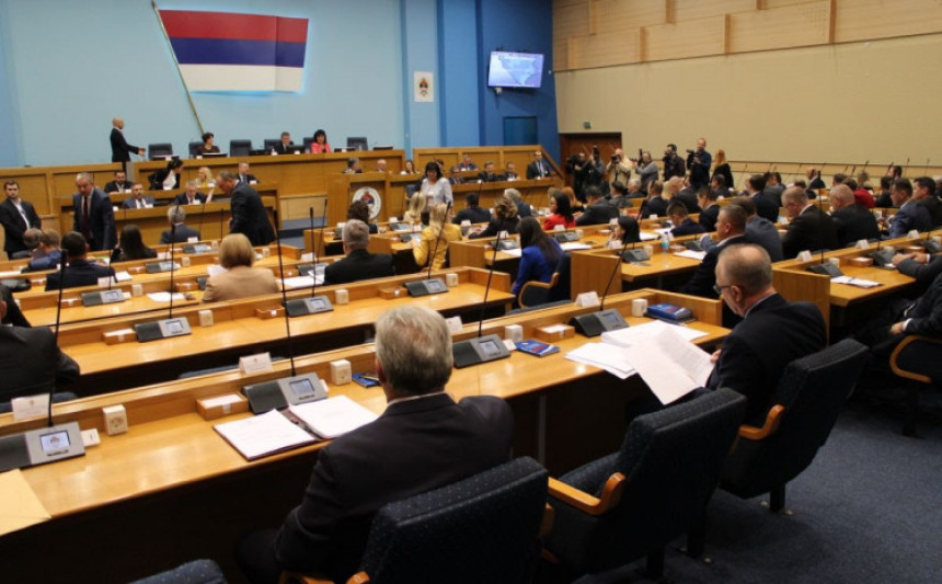 Narodna skupština usvojila Zakon o nepokretnoj imovini