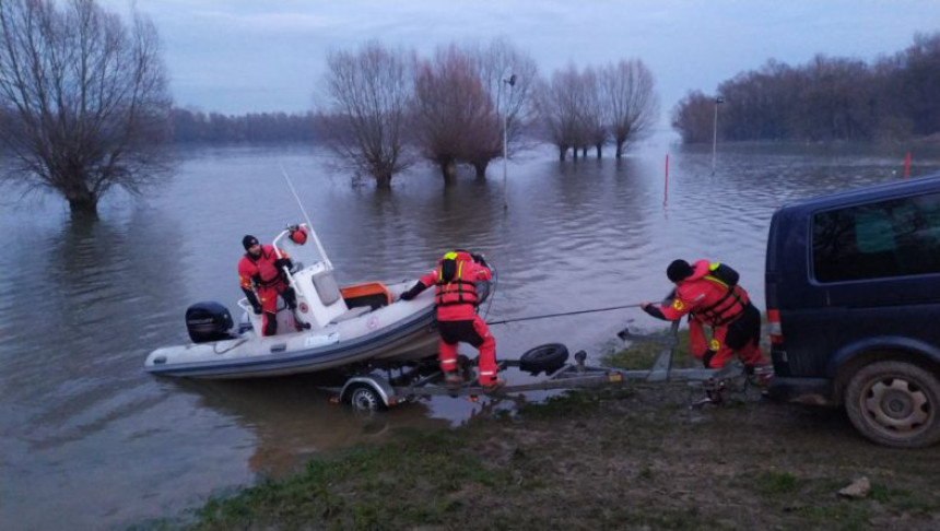 Spasioci tragaju za grupom turskih državljana