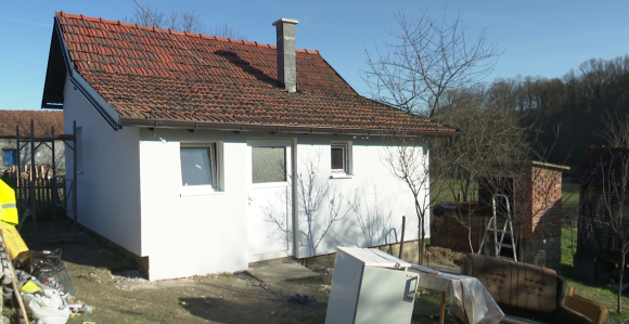 Humanost: Otac i kćerka dobiće uslovnu kuću