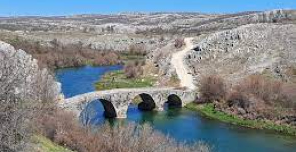 Јесте ли чули за село Братач, има и олимпијаду?