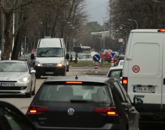 Vozači oprez zbog poledice u višim predjelima