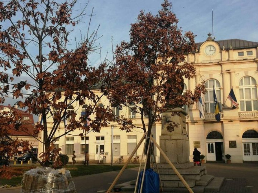 Петровић: Нека нам је благословено Бадње јутро