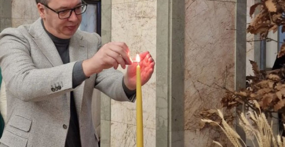 Srbi u Srpskoj i na Kosmetu da ostanu svoji na svome
