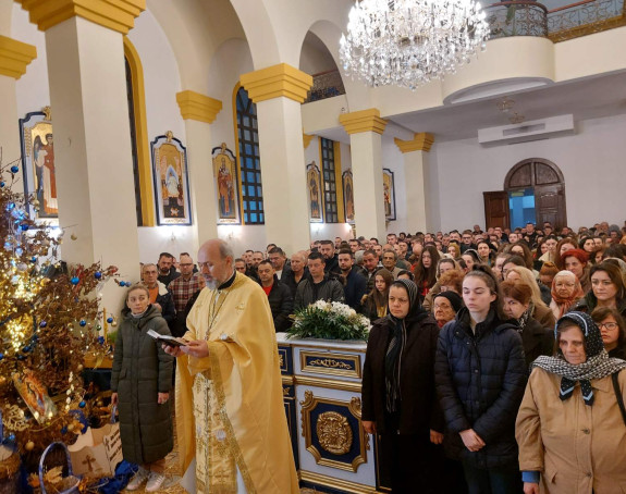 Božićne liturgije u prijedorskim hramovima