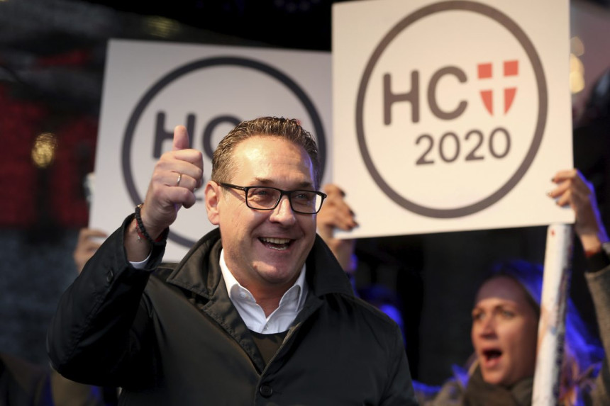 Sud oslobodio Štrahea optužbi za korupciju