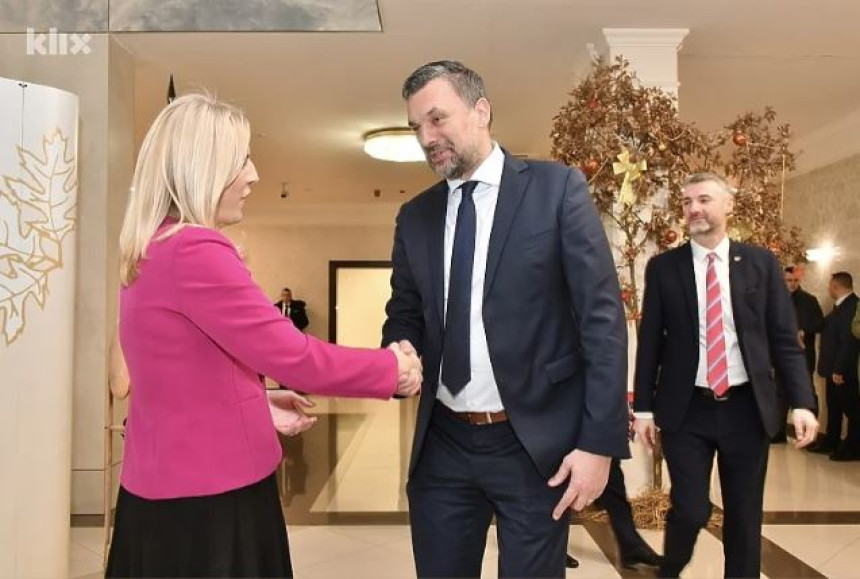У шест институција, у пет су људи којима су истекли мандати