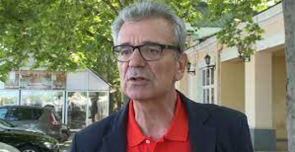 "Ovo je godina raspleta i za mnoge biće bolna"